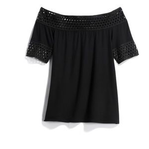 Black stitch fix shirt by montagne
